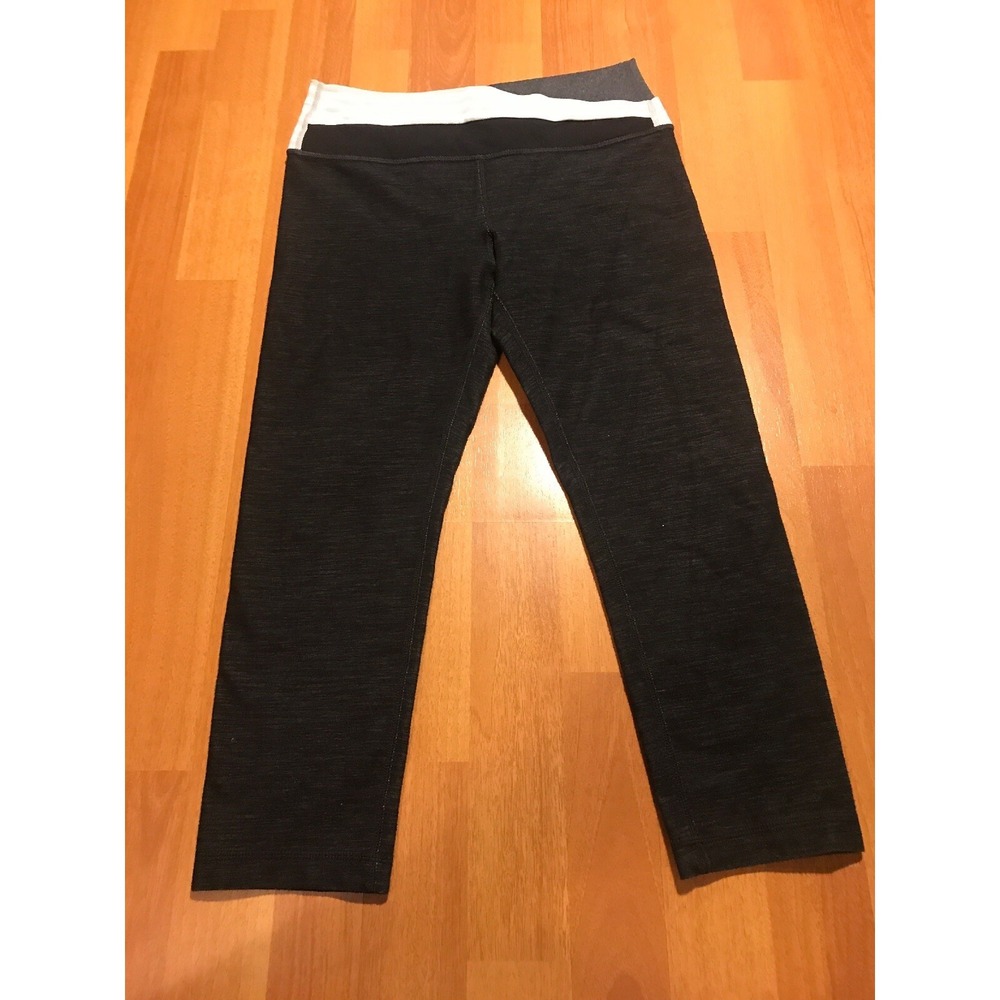 VTG LuluLemon Cropped Leggings Women's Size 4 Layered‎ Waistband Active Yoga
